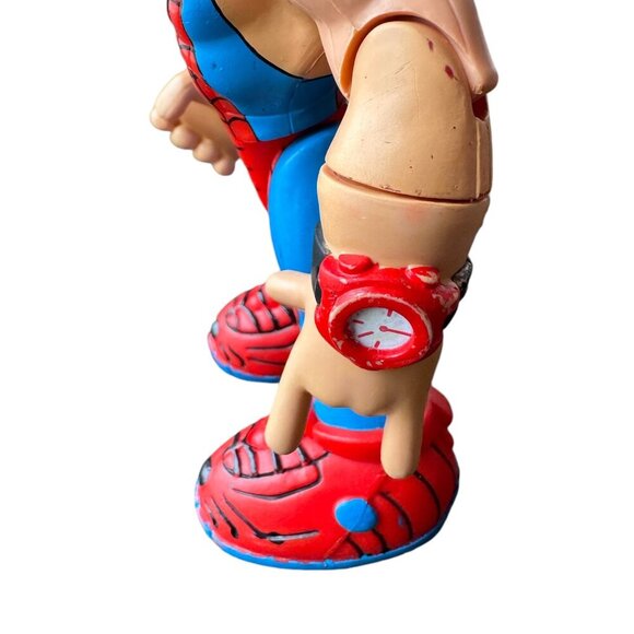 Toy Biz 2005 Marvel Series Spider-Man Action Figure 6.5" - Picture 5 of 6